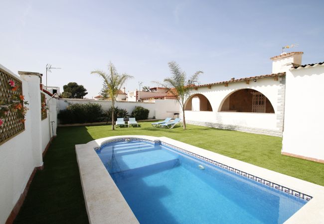Villa à Miami Playa - Villa Angelo by Parc Mont-roig Villa à Miami Playa - Villa Angelo by Parc Mont-roig