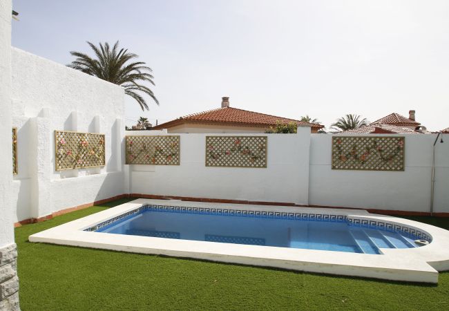 Villa à Miami Playa - Villa Angelo by Parc Mont-roig Villa à Miami Playa - Villa Angelo by Parc Mont-roig