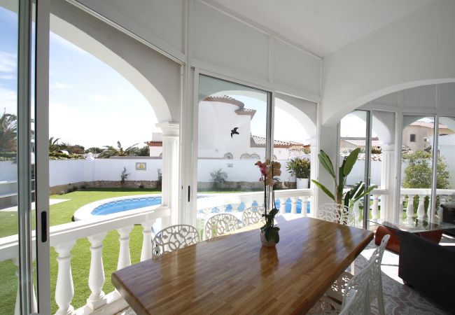 Villa à Miami Playa - Villa Oasis Costa Dorada Villa à Miami Playa - Villa Oasis Costa Dorada