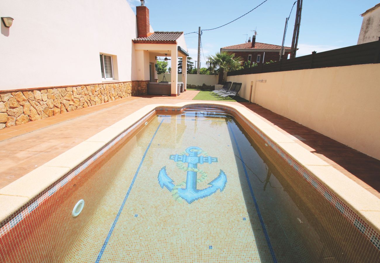Villa à Mont-Roig del Camp - Villa Luka by Parc Mont-roig