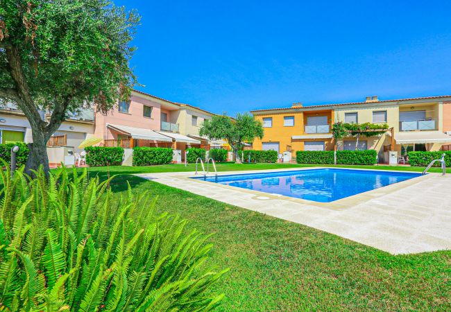 Дом на Cambrils - Tarongers 44 G Дом на Cambrils - Tarongers 44 G