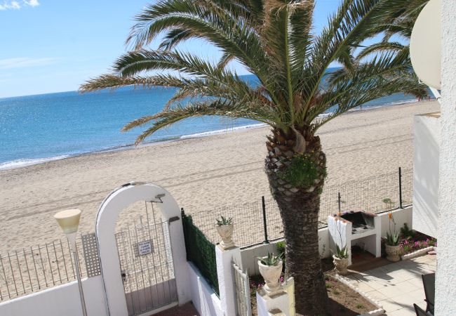 Дом на Miami Playa - Casas Blancas 35, Parc Mont-roig Дом на Miami Playa - Casas Blancas 35, Parc Mont-roig