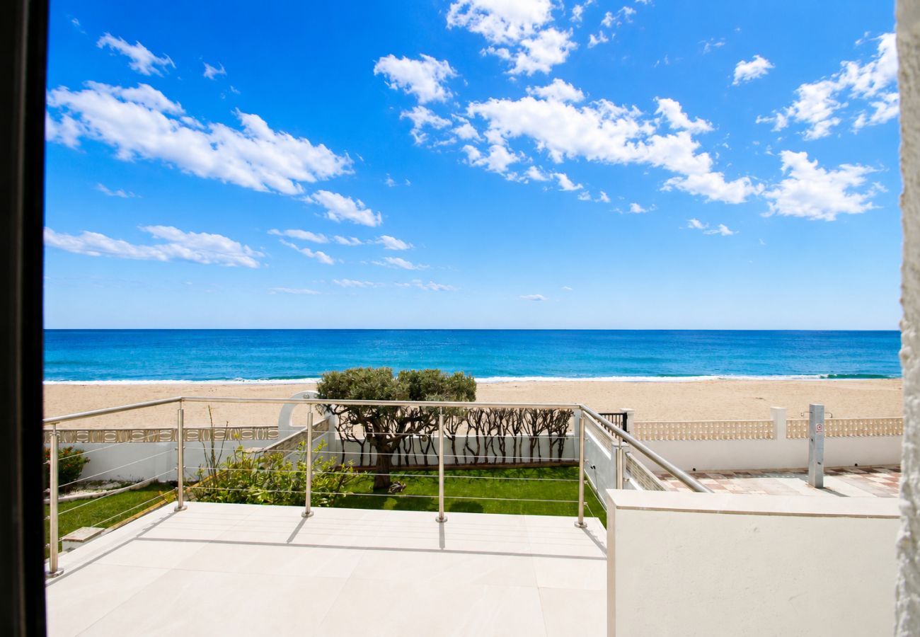 Дом на Миами Плайя - Casas Blancas Beach Home by Parc Mont-roig