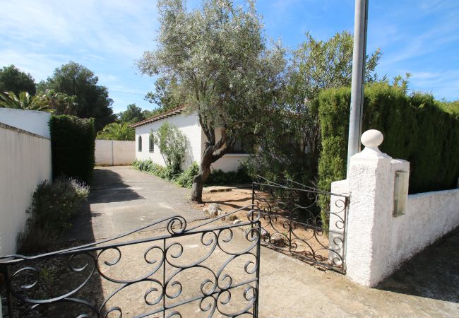 Вилла на Mont-Roig del Camp - Villa Rustical 9 Costa Dorada Вилла на Mont-Roig del Camp - Villa Rustical 9 Costa Dorada