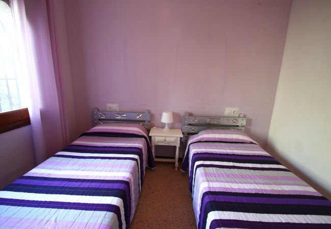 Вилла на Mont-Roig del Camp - Villa Rustical 14 Costa Dorada Вилла на Mont-Roig del Camp - Villa Rustical 14 Costa Dorada