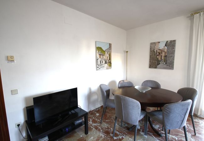 Апартаменты на Cambrils - Apartamento Les Palmeres Апартаменты на Cambrils - Apartamento Les Palmeres