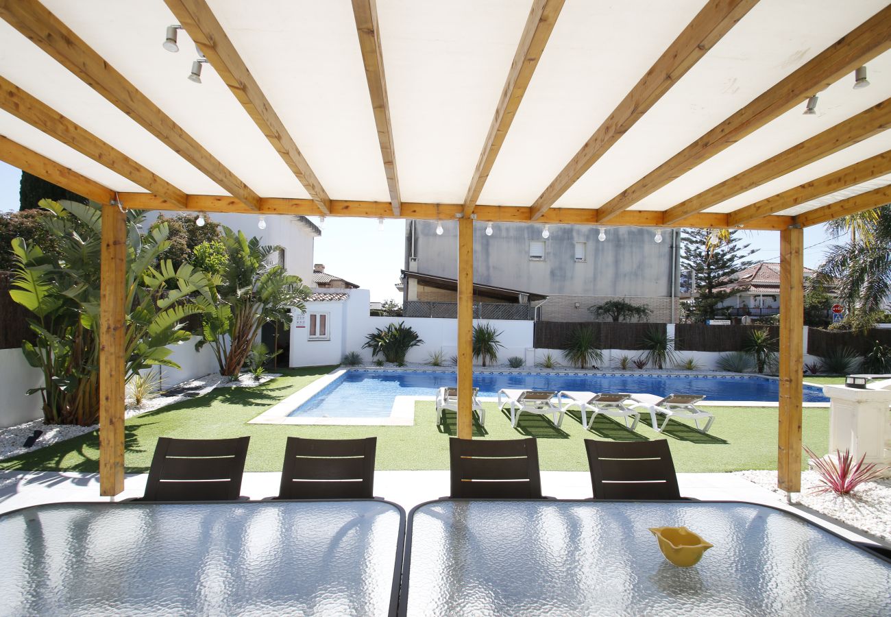 Вилла на Камбрильс - Villa Gladiols Cambrils