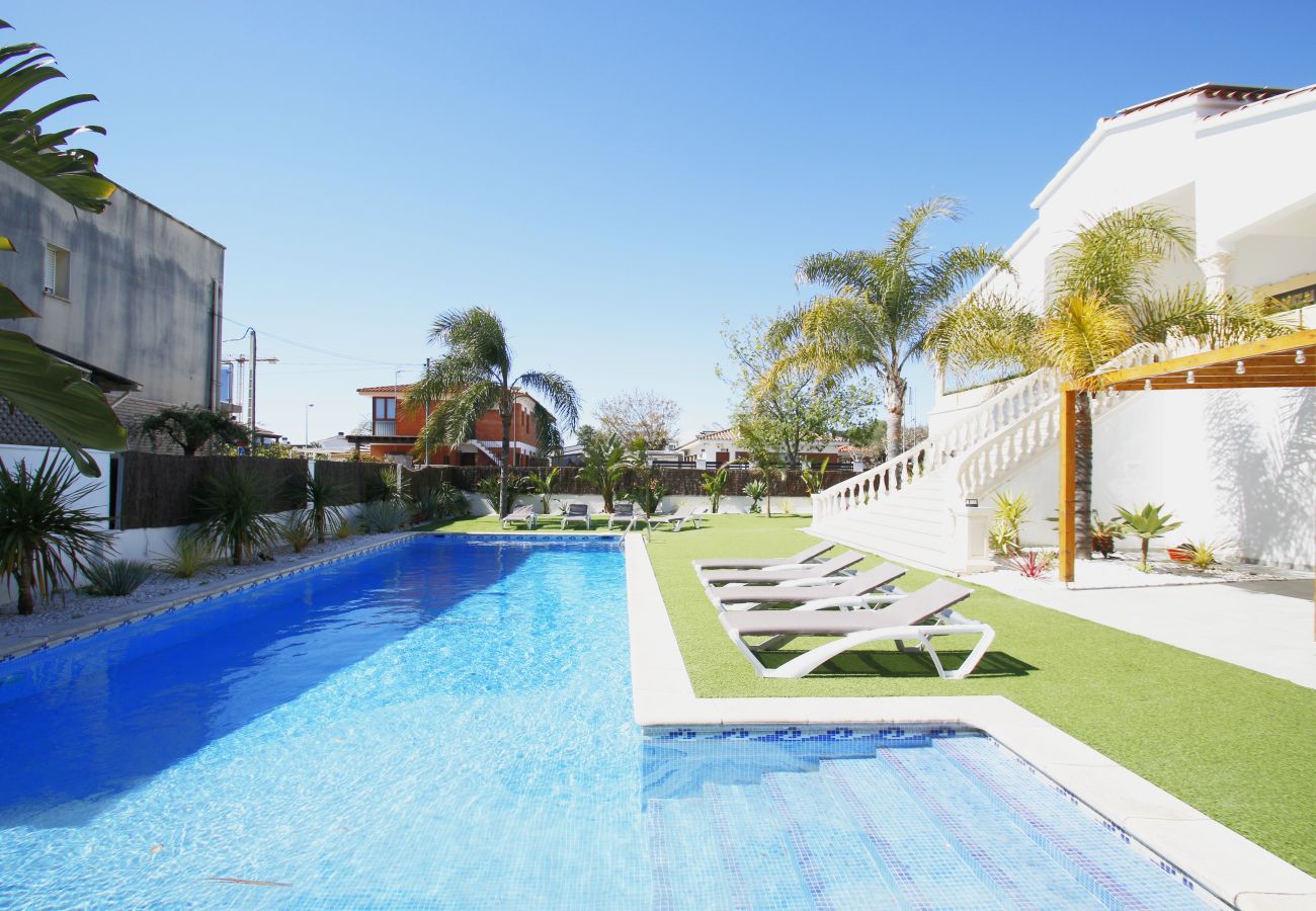 Вилла на Камбрильс - Villa Gladiols Cambrils