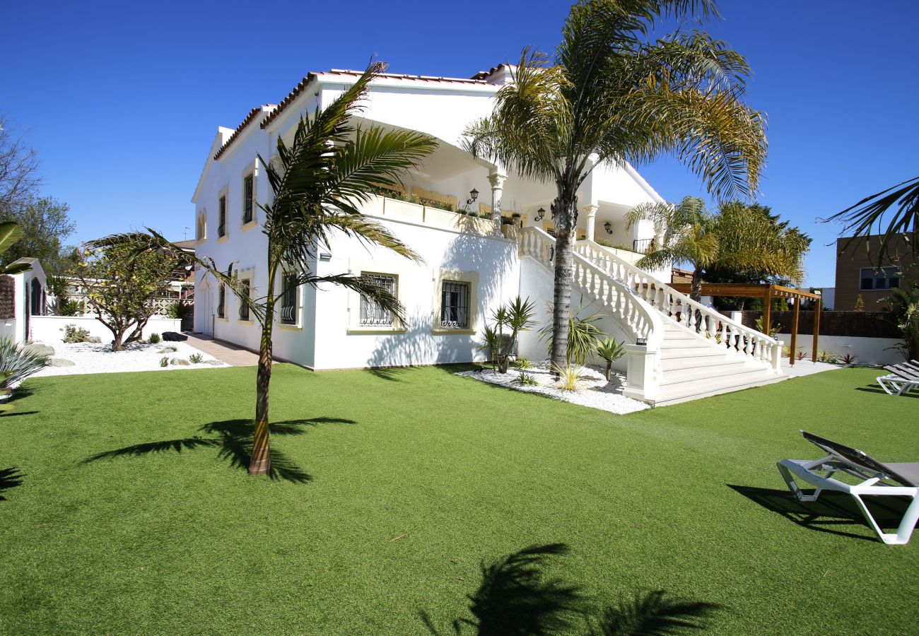 Вилла на Камбрильс - Villa Gladiols Cambrils
