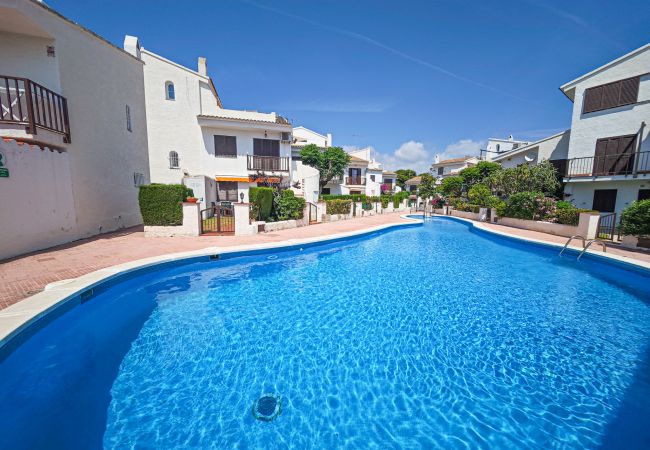 Дом на Miami Playa - CASAS BLANCAS 57 Дом на Miami Playa - CASAS BLANCAS 57