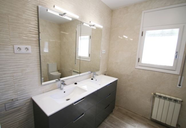 Вилла на Miami Playa - Villa Paradis Costa Dorada Вилла на Miami Playa - Villa Paradis Costa Dorada