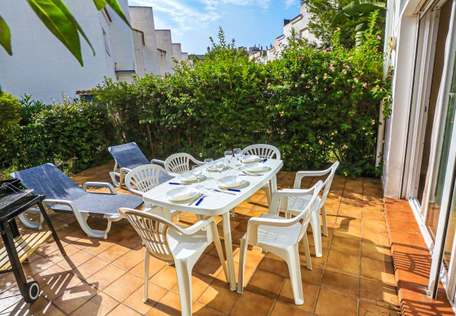 Дом на Salou - LAS CUMBRES 28 Дом на Salou - LAS CUMBRES 28