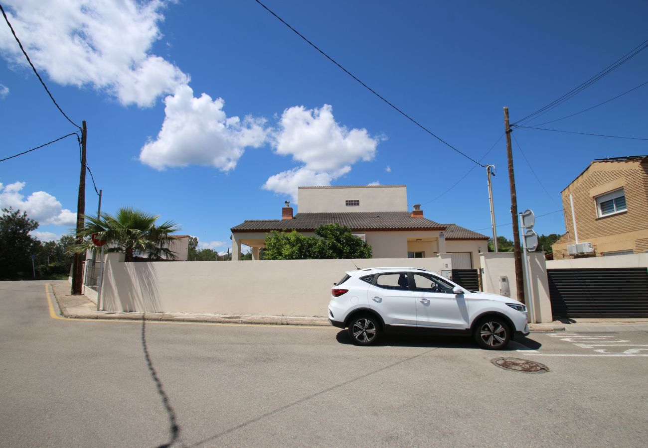 Вилла на Mont-Roig del Camp - Villa Luka by Parc Mont-roig
